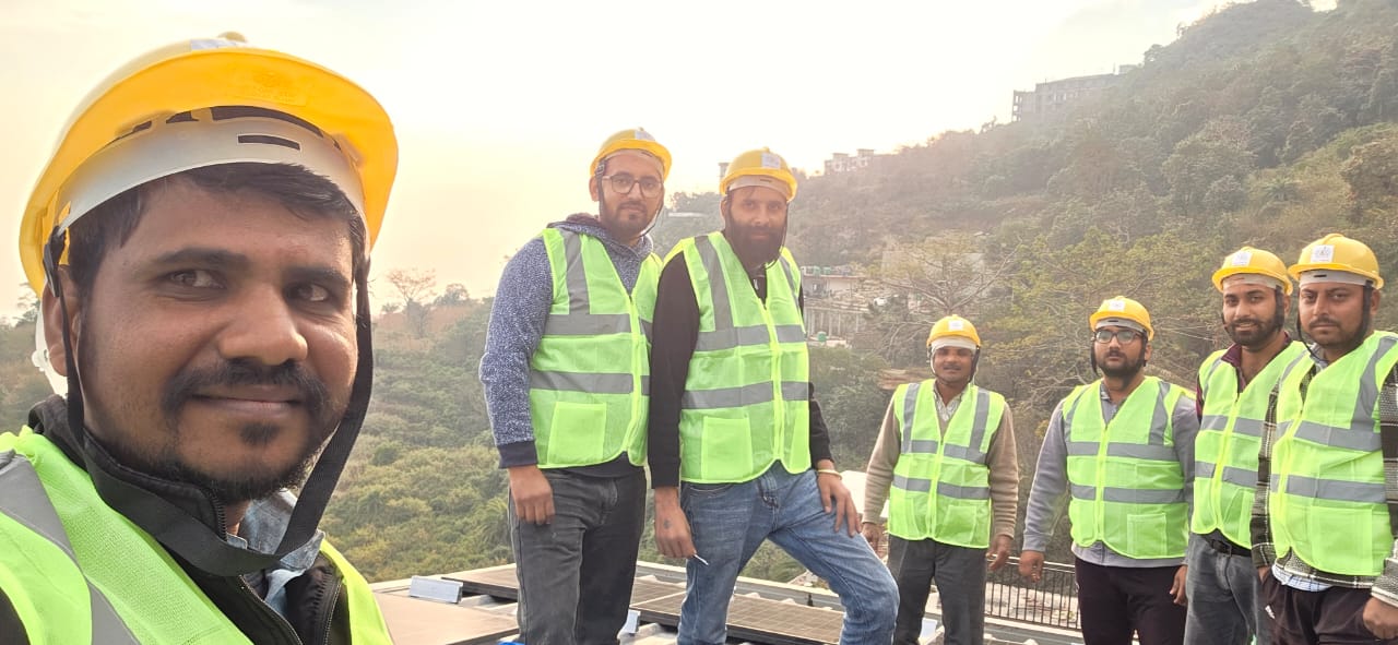 Photon Powers Solar Installation Team